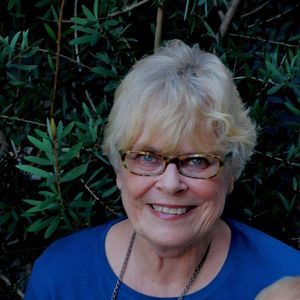 Meet your Posher, Connie